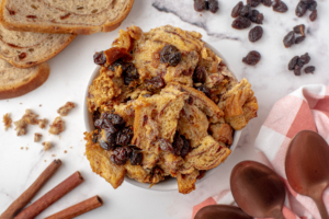 Cinnamon Raisin Bread Pudding – S – Full
