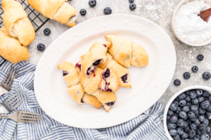 Blueberry Cheesecake Rolls-S